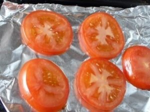 Vegetariški karšti pomidorai