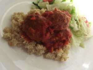 Mėsos kukuliai pomidorų padaže