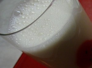 Graikinių riešutų pienas
