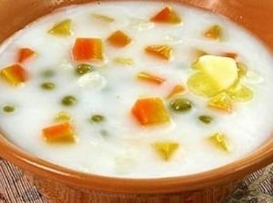 Pieniška šviežių daržovių sriuba