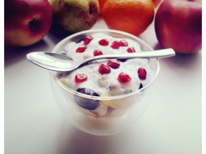 Gaivios vaisių salotos su jogurtu