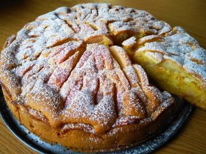 Grietininis obuolių pyragas pagal Loretą