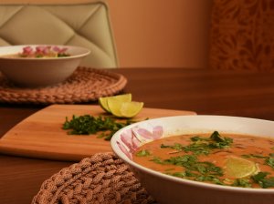 Tailandietiška sriuba su kalmarais