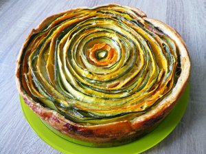 Spiralinis daržovių pyragas su mėsa