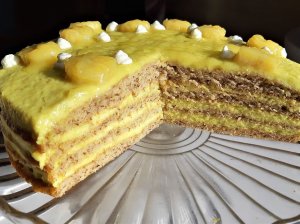 Minkštas tortas su bananų kremu
