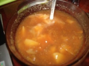 Trintų burokų, morkų ir obuolių sriuba