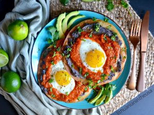 Huevos Rancheros – meksikietiški pusryčiai