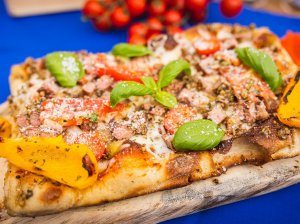 Itališka-argentinietiška pica su jautiena
