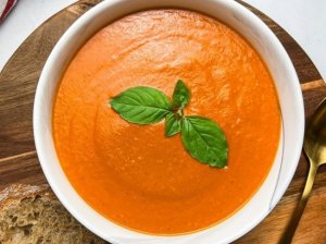Trinta pomidorų sriuba - kreminė ir labai skani