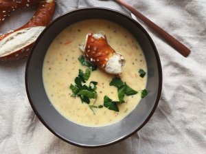 Vokiška sriuba su sūriu