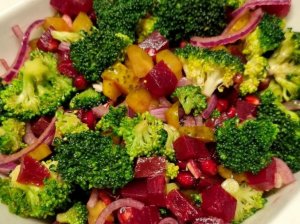 Gaivios burokėlių ir brokolių salotos