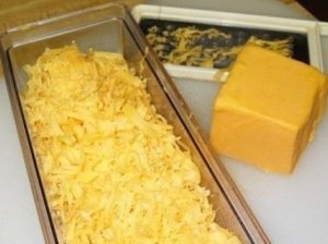 Sūrio salotos