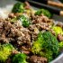 Greitas smulkintos mėsos troškinys su brokoliais keptuvėje