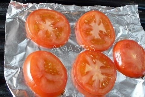 Vegetariški karšti pomidorai