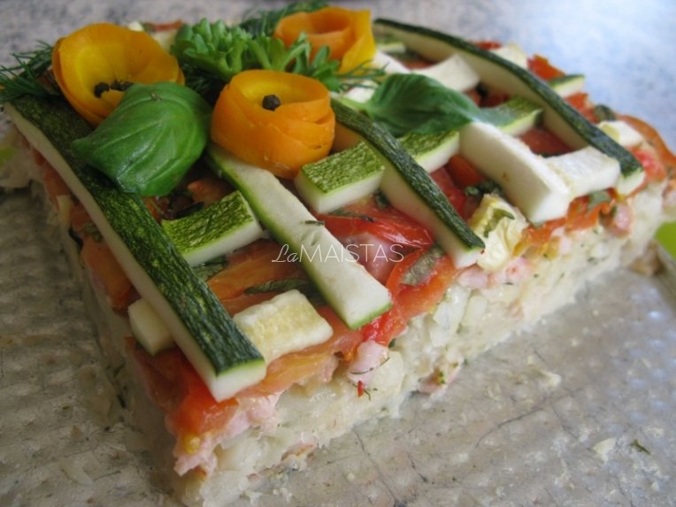 Daržovių tortas su kalakutiena