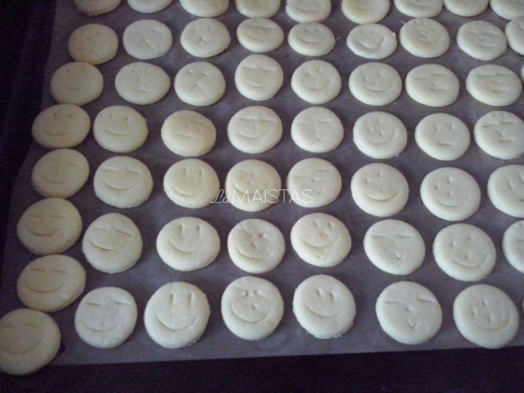 Sausainiai "Šypsenos"