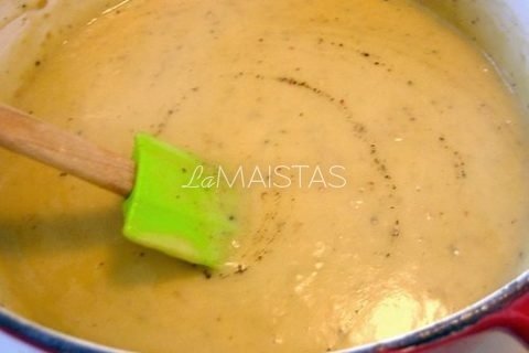 Lietuviška pertrintų bulvių sriuba