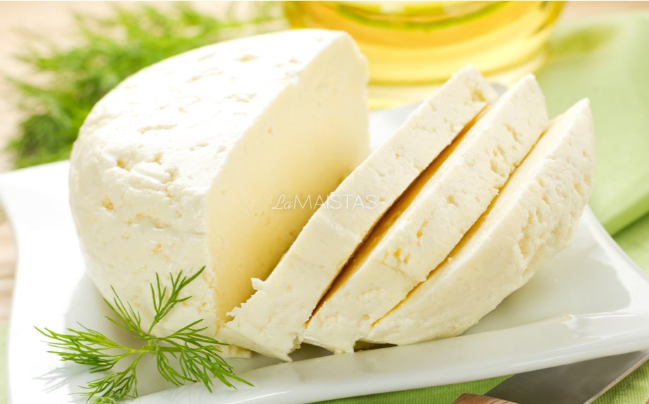 Saldaus pieno sūris