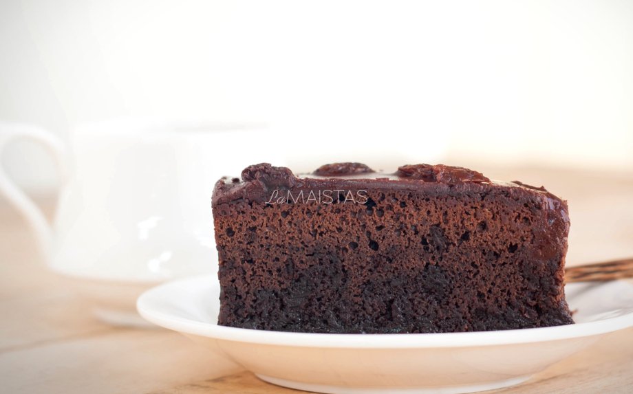 Super greitas šokoladinis pyragas - drėgnas ir purus!