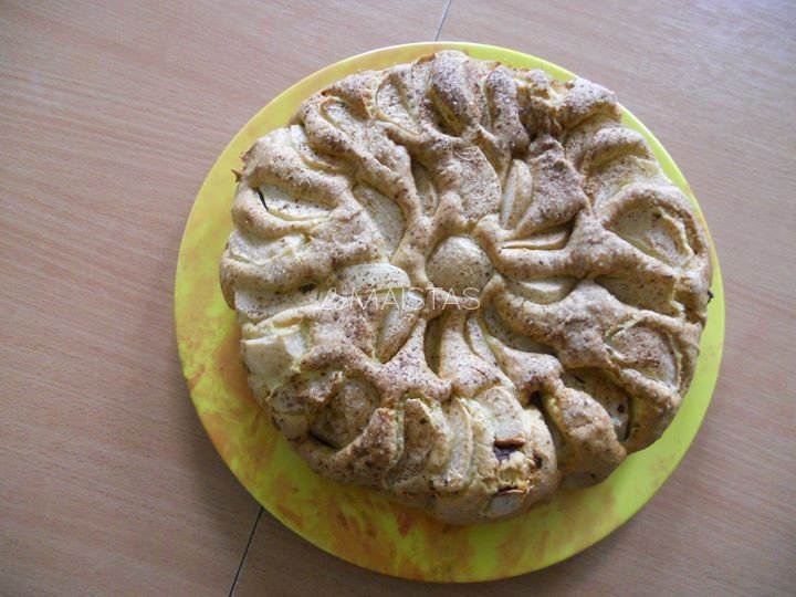 Obuolių pyragas "Saulutė"