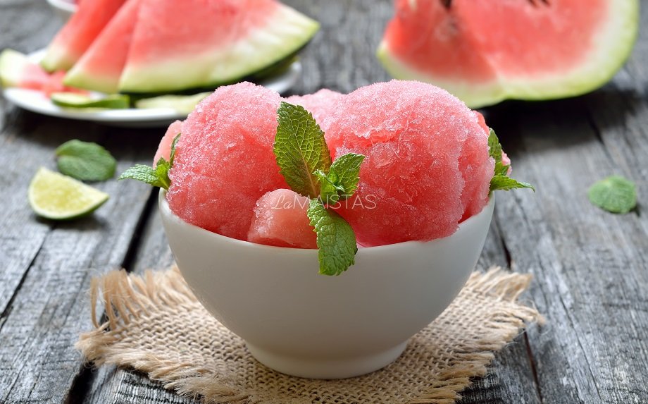Dviejų ingredientų arbūzų ledai