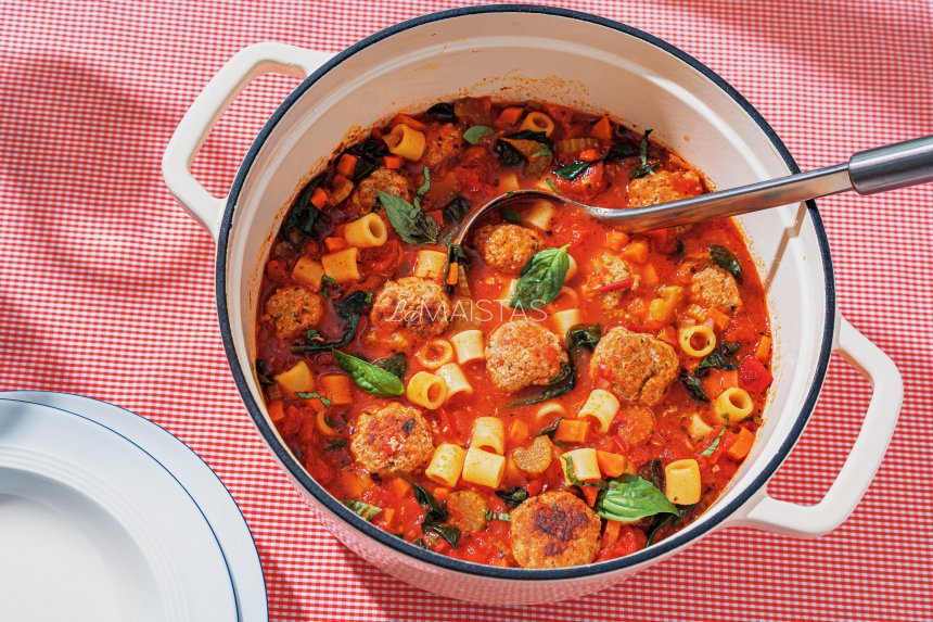 Itališka mėsos kukulių sriuba