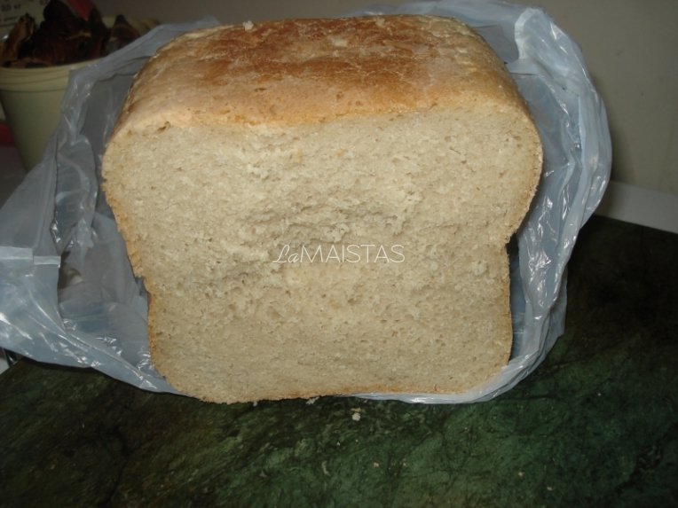 Naminė forminė (prancūziska) duona