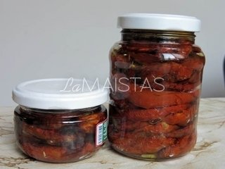 Konservuoti džiovinti pomidorai