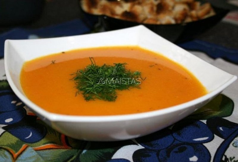 Lengva morkų sriuba