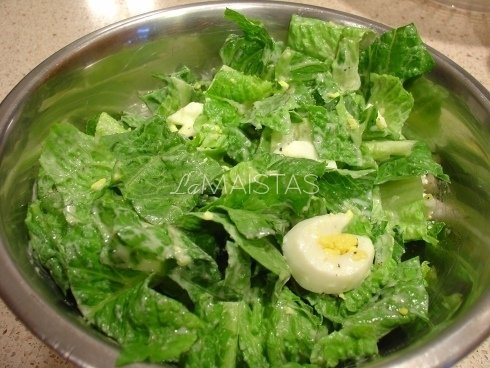 Virtų kiaušinių salotos