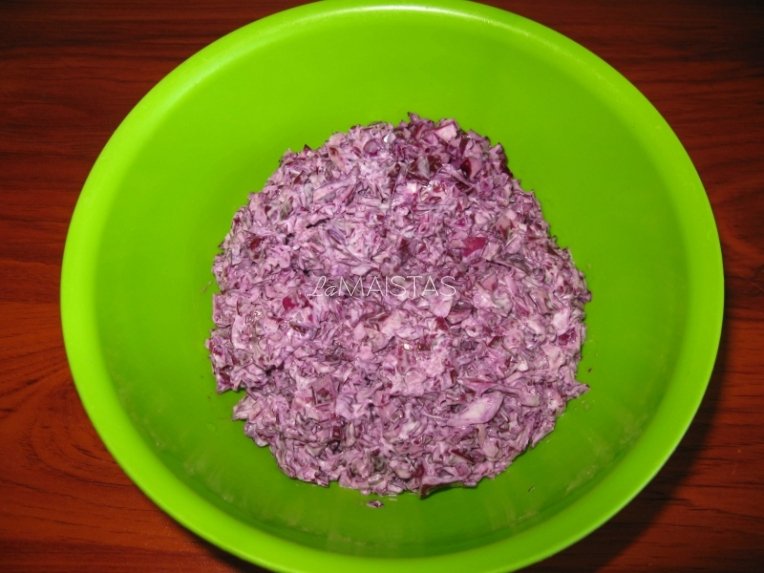 Violetinės salotos