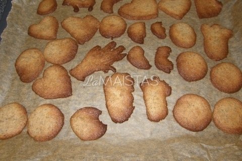  Grikių miltų sausainėliai su aguonomis