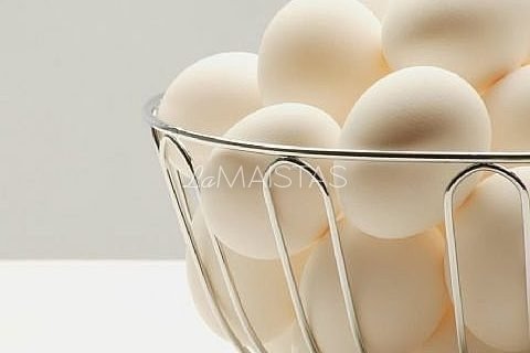 Silkė su kiaušinių salotomis