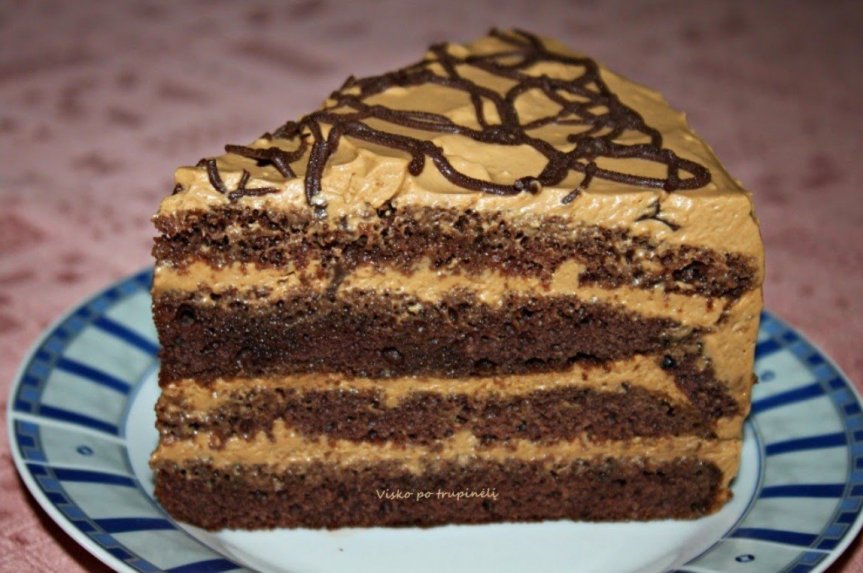 Šokoladinis karamelinis kavos tortas