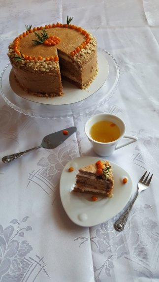 Snickers karameliis tortas