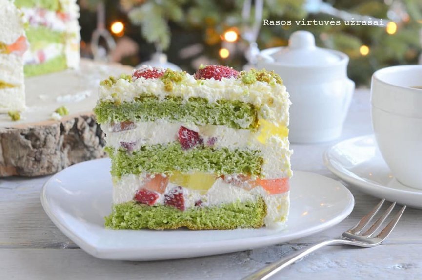"Smaragdo" tortas su jogurto kremu