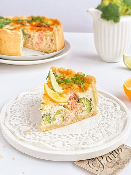 Prancūziškas pyragas su brokoliais ir lašiša - Kišas